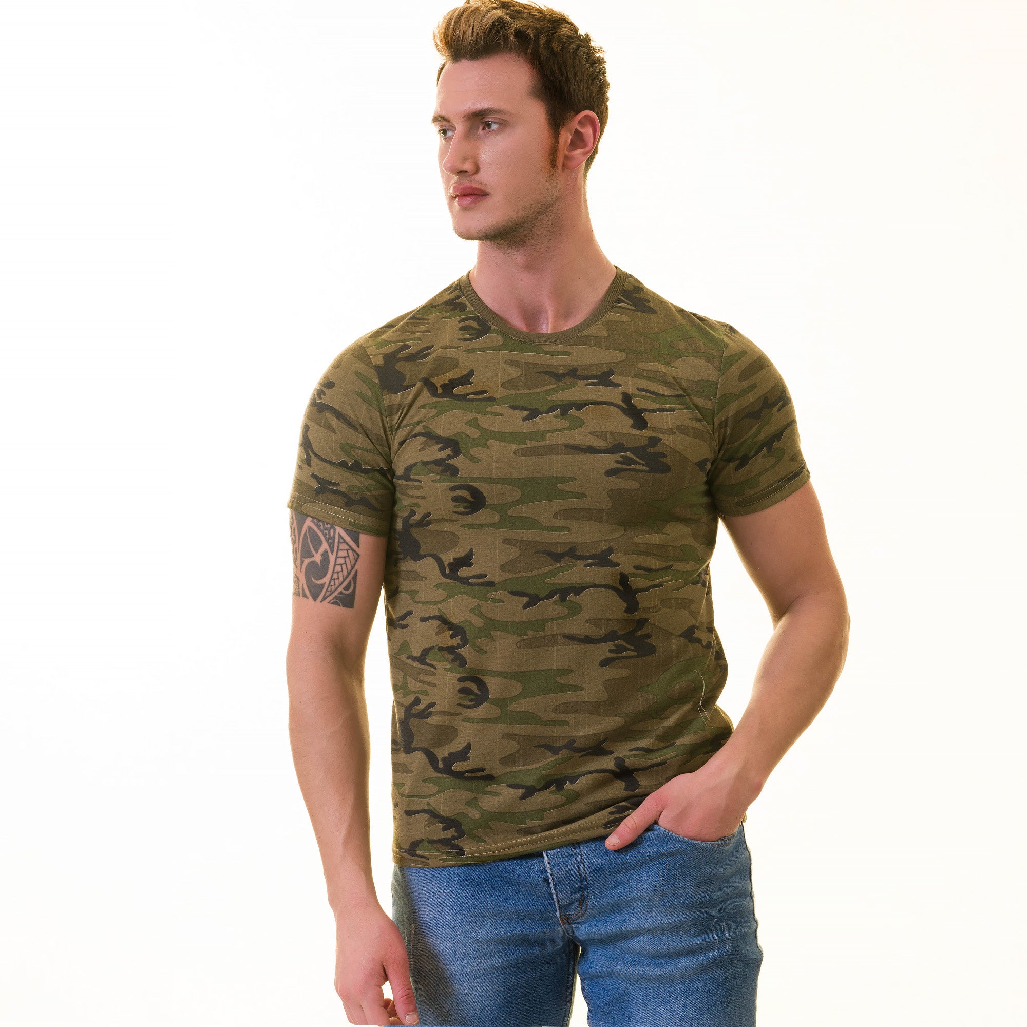 Misforståelse aftale beundre Army Camouflage European Made & Designed Premium Quality T-Shirt - Cre –  Amedeo Exclusive