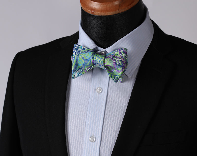 Green Light Mens Silk Self tie Bow Tie with Pocket Squares Set - Amedeo Exclusive